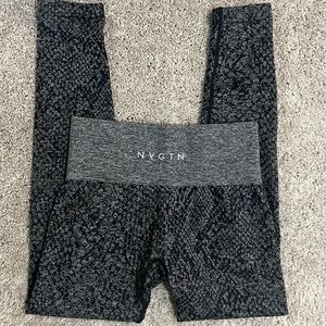 NVGTN Snake Print Leggings